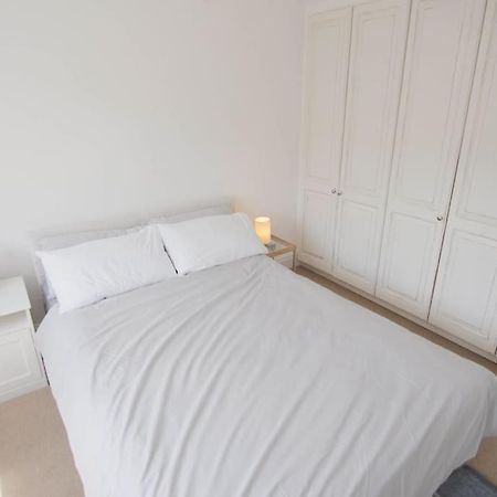 Secluded Central 2 Bed Flat Stratford-upon-Avon Bagian luar foto